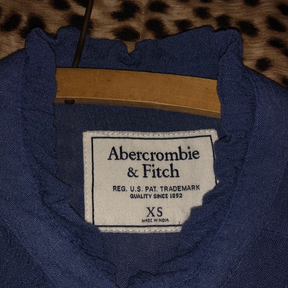 Ombré button down - Picture 2 of 2